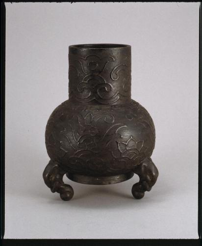 偕楽園焼  鉄砂釉花生