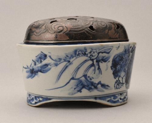 南紀男山焼　染付獅子図香炉