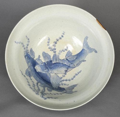 南紀男山焼  染付波濤文鯉図大鉢