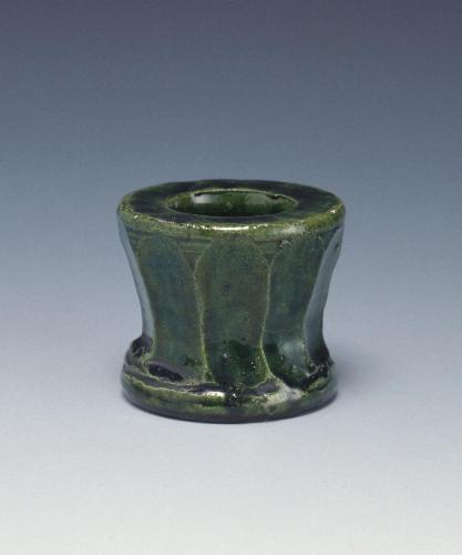 名草焼 緑釉つくね形蓋置 | 和歌山ミュージアムコレクション WAKAYAMA