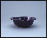 瑞芝焼　紫釉輪花鉢
