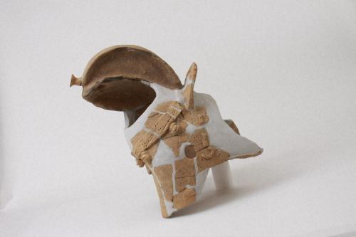 馬形埴輪（横座りの馬）