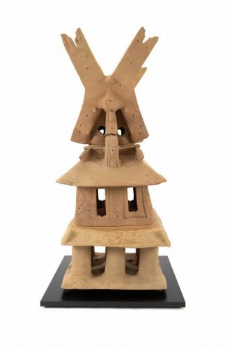 ３分割焼成の家形埴輪