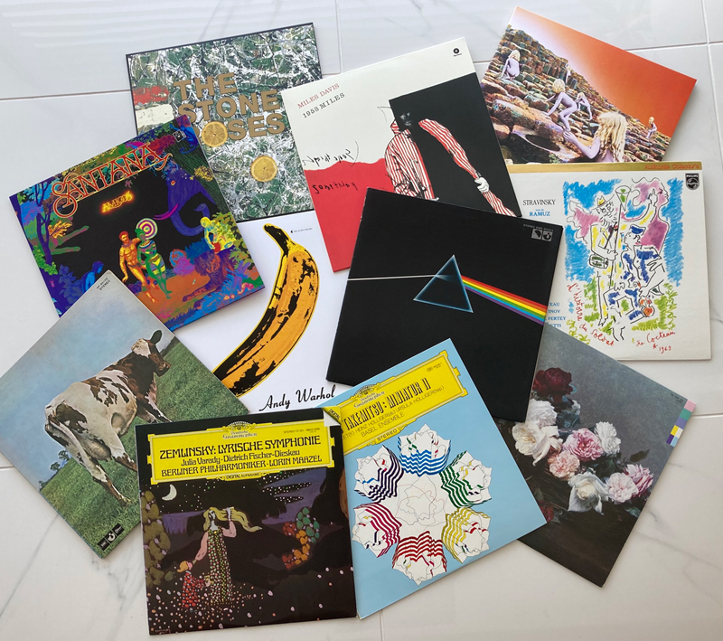 展示予定のレコードジャケット
