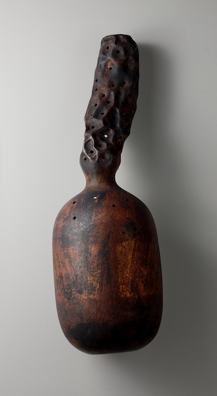 橋本真之 《同一時空間に重なりたい三個の果実》1986年 84.0×26.0×28.0cm 和歌山県立近代美術館蔵