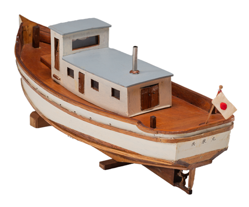 森本幸夫 共栄丸模型 1921‒41年 木 太地町歴史資料室蔵 | Yukio Morimoto, Model of “Kyōei-maru” Fish Boat, 1921–41, Wood, Taiji Historical Archives.
*Gift of Yukio Morimoto