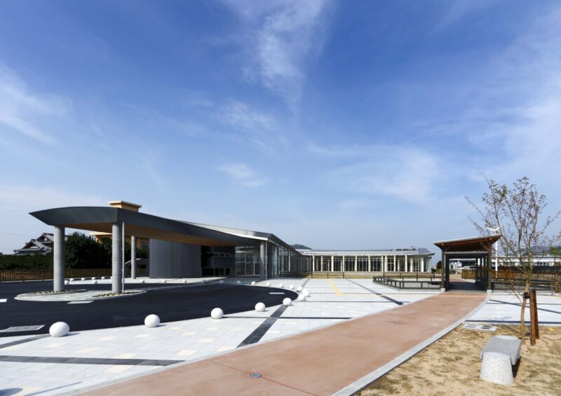 有田川町地域交流センター（ALEC）