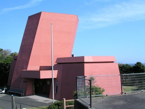 日米修交記念館